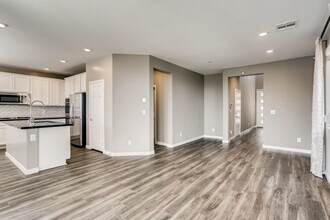12405 Harbor Isle Ave in Las Vegas, NV - Building Photo - Building Photo
