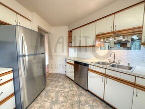 1210 W Warn Way in Spokane, WA - Building Photo - Building Photo