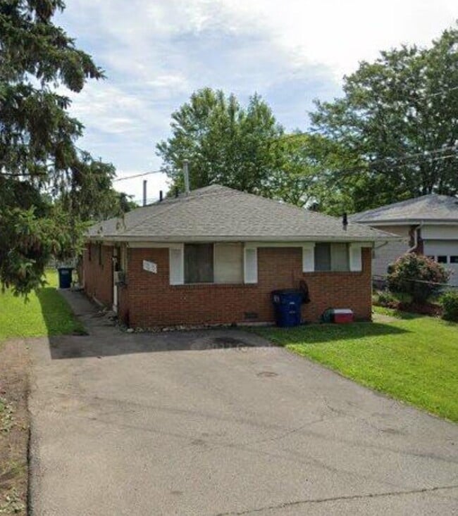 property at 150 Yambor St