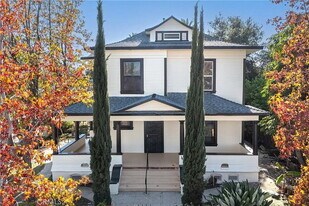 724 W 2nd St in Pomona, CA - Building Photo