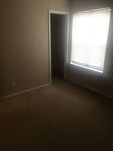 2834-2836 Forest Bend Dr in Bryan, TX - Building Photo - Building Photo