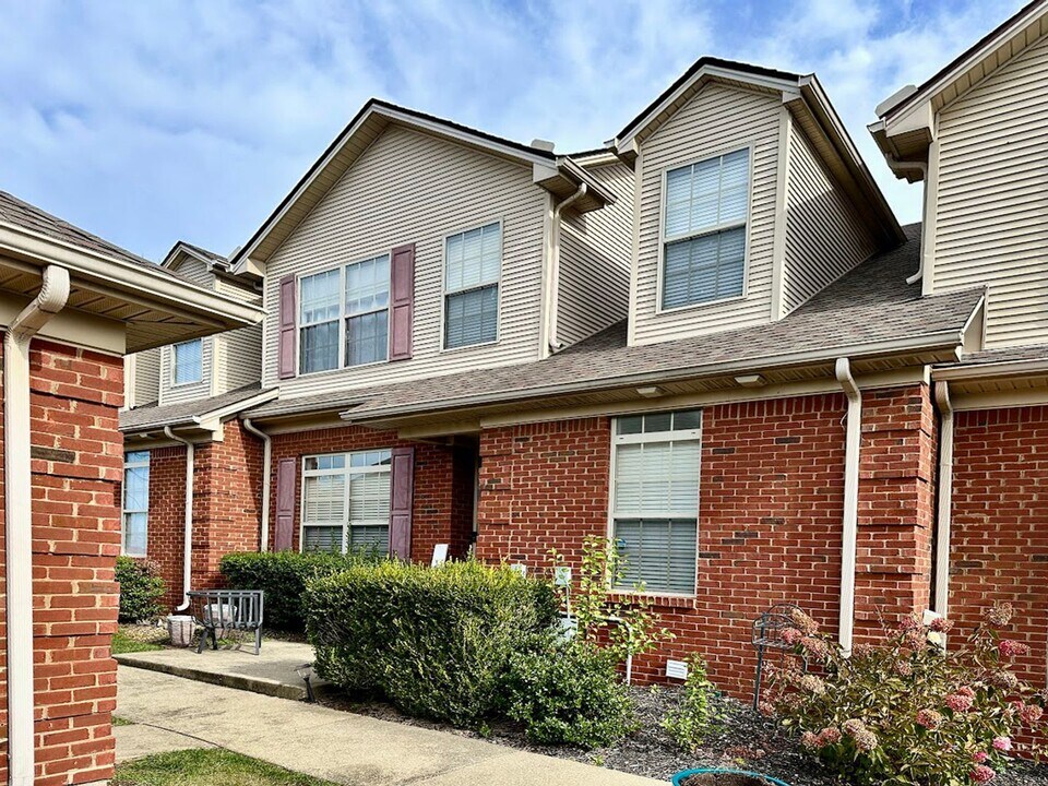 133 Mission Path in Georgetown, KY - Building Photo