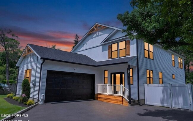 property at 9 Pica Pl