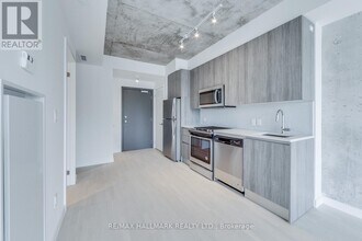 246-246 Logan Ave in Toronto, ON - Building Photo - Building Photo