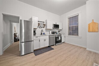 1137 Fuller St in Cincinnati, OH - Building Photo - Building Photo