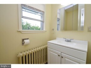 1726 8th St, Unit House in Bethlehem, PA - Building Photo - Building Photo