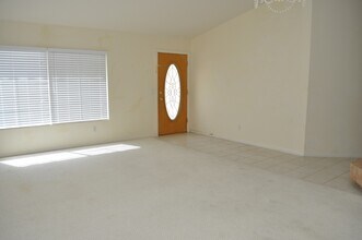 9740 Ramhorn Canyon St in Las Vegas, NV - Building Photo - Building Photo