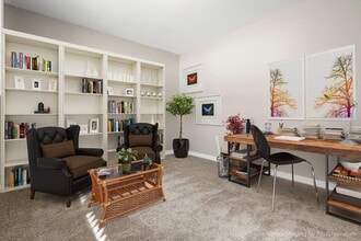Park Place off Broadway in New Hope, MN - Foto de edificio - Interior Photo
