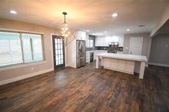 1507 Country Forest Ct in Grapevine, TX - Building Photo - Building Photo