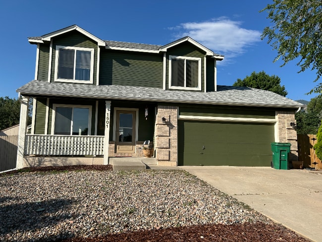 property at 1501 Coolcrest Dr