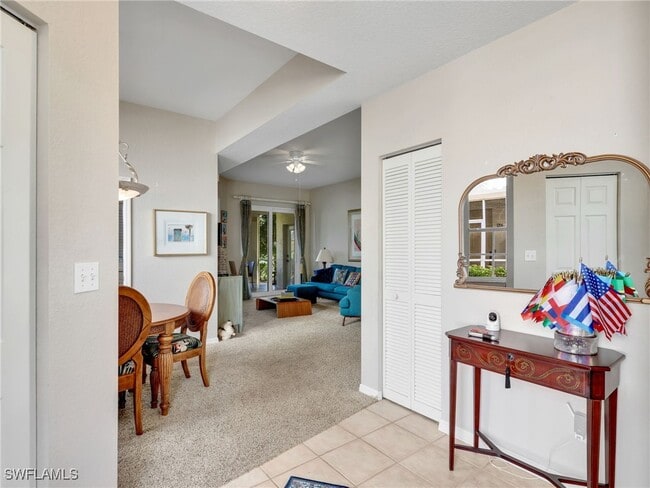 9071 Las Maderas Dr in Bonita Springs, FL - Foto de edificio - Building Photo