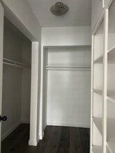 20880 Ventura Blvd-Unit -20 in Los Angeles, CA - Building Photo - Building Photo