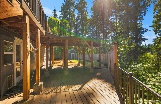 20101 95th Pl NE in Bothell, WA - Building Photo - Building Photo