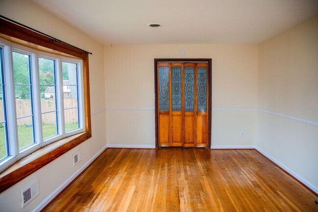 706 Erich Rd in Richmond, VA - Building Photo - Building Photo