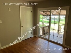 1003 W St Louis St in Hot Springs, AR - Building Photo - Building Photo