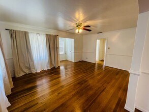 2305 Cantalier St in Sacramento, CA - Building Photo - Building Photo