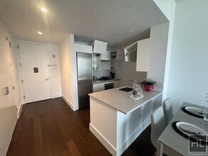East 44th Street in New York, NY - Building Photo - Building Photo