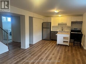 45 Netherford Rd in Vaughan, ON - Building Photo - Building Photo