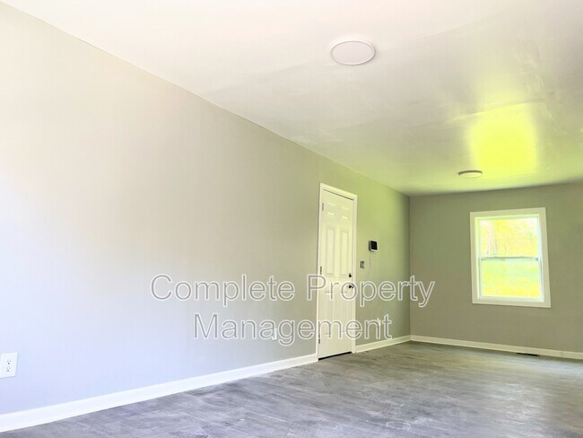 2432 Ishkooda Rd SW in Birmingham, AL - Building Photo - Building Photo