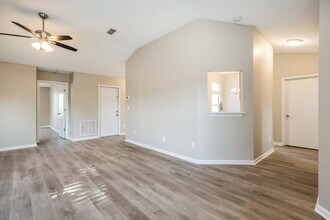 309 Carriann Cove Trail W in Jacksonville, FL - Building Photo - Building Photo