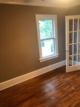 467 Brimhall St, Unit Upper Unit in St. Paul, MN - Foto de edificio - Building Photo