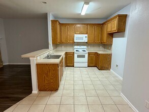 5832 Swords Dr in Fort Worth, TX - Building Photo - Building Photo