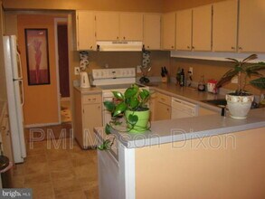 5681 Harpers Farm Rd in Columbia, MD - Building Photo - Building Photo