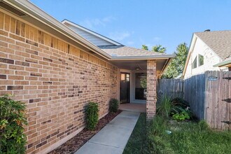7728 Doris Dr in Oklahoma City, OK - Building Photo - Building Photo
