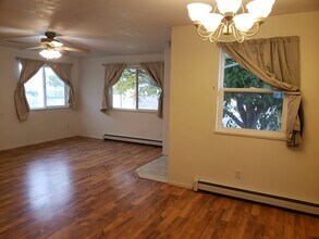 461 N Sun Ct in Grand Junction, CO - Building Photo - Building Photo