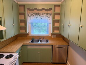 427 Grove St in Salisbury, NC - Building Photo - Building Photo
