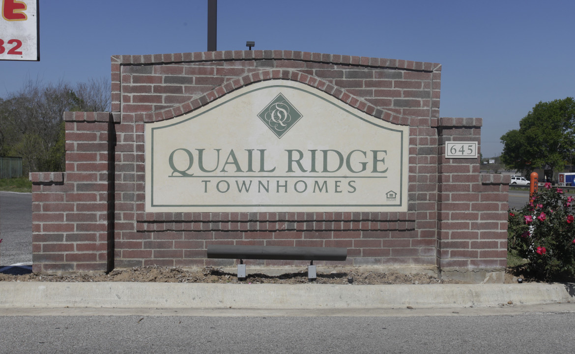 Quail Ridge in Hempstead, TX - Building Photo