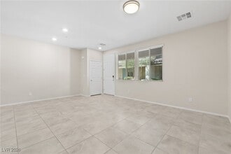 6243 Milford Sound St in Las Vegas, NV - Building Photo - Building Photo