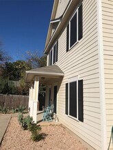 1307 Walnut Ave in Austin, TX - Building Photo - Building Photo