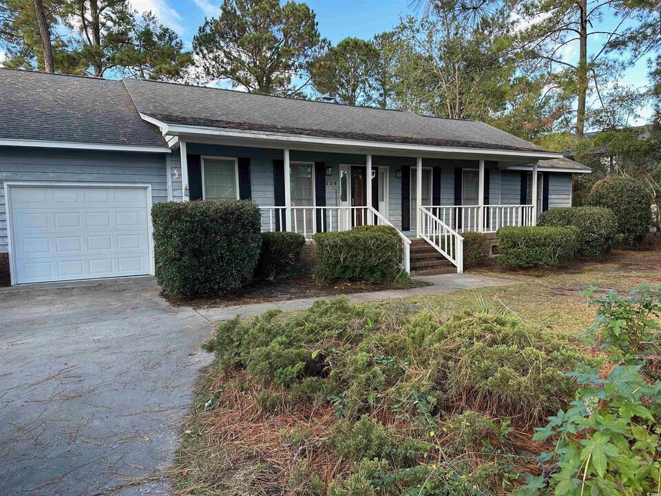 228 Lander Dr in Conway, SC - Building Photo