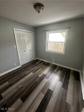 673 Tallkron Dr in Akron, OH - Building Photo - Building Photo