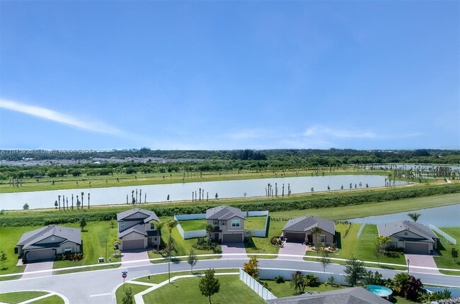 952 Bent Creek Dr in Fort Pierce, FL - Building Photo - Building Photo