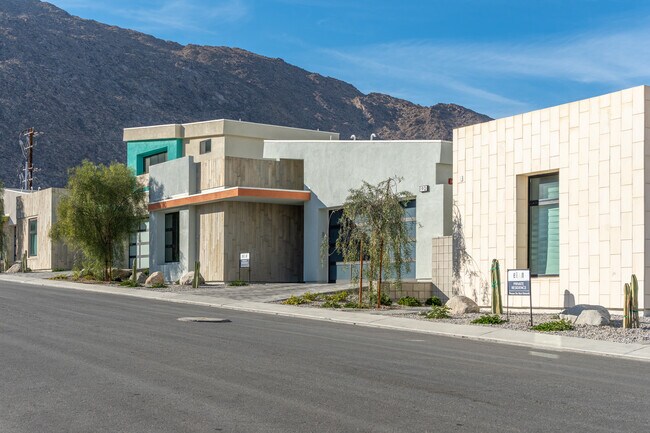 Elan South Palm Springs in Palm Springs, CA - Building Photo - Building Photo