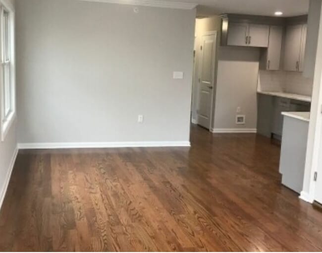 64 Delaware St, Unit 2 in Elizabeth, NJ - Building Photo - Building Photo