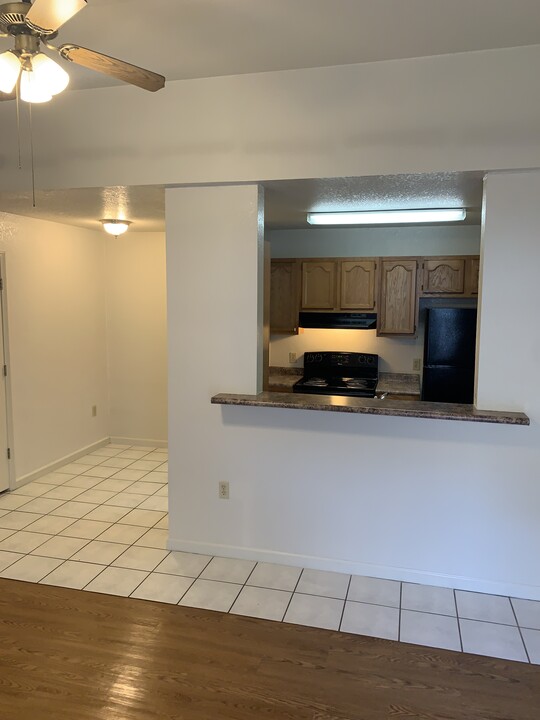 2704 Wakefield Dr, Unit 1 in Jonesboro, AR - Building Photo