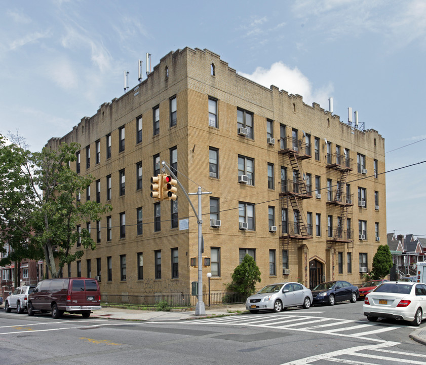 603 E 94th St in Brooklyn, NY - Foto de edificio