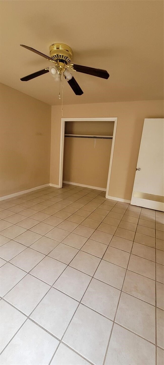 property at 502 Sammon Dr