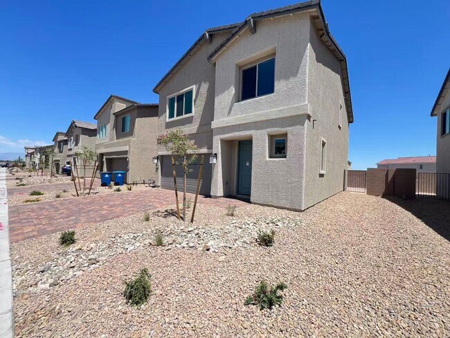 5880 Sunset Creek St in Enterprise, NV - Building Photo - Building Photo
