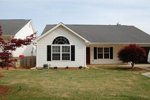 31 Flower Break Rd in Aiken, SC - Building Photo