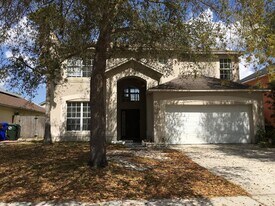 4315 Bay Brook Dr in Kissimmee, FL - Building Photo