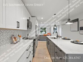 145 SW 144th St in Burien, WA - Building Photo - Building Photo