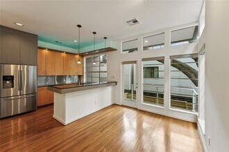 510 Fargo St in Houston, TX - Building Photo - Building Photo