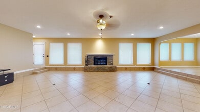 801 Claravista Ln in El Paso, TX - Building Photo - Building Photo