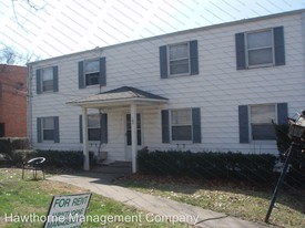 100-104 E Stewart Rd Apartments