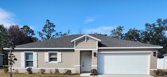 53 Raleigh Dr in Palm Coast, FL - Building Photo