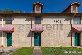 7809 Richard Frank Way in San Antonio, TX - Building Photo - Building Photo